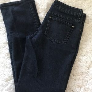 Dark blue/ black jeans limited jeans